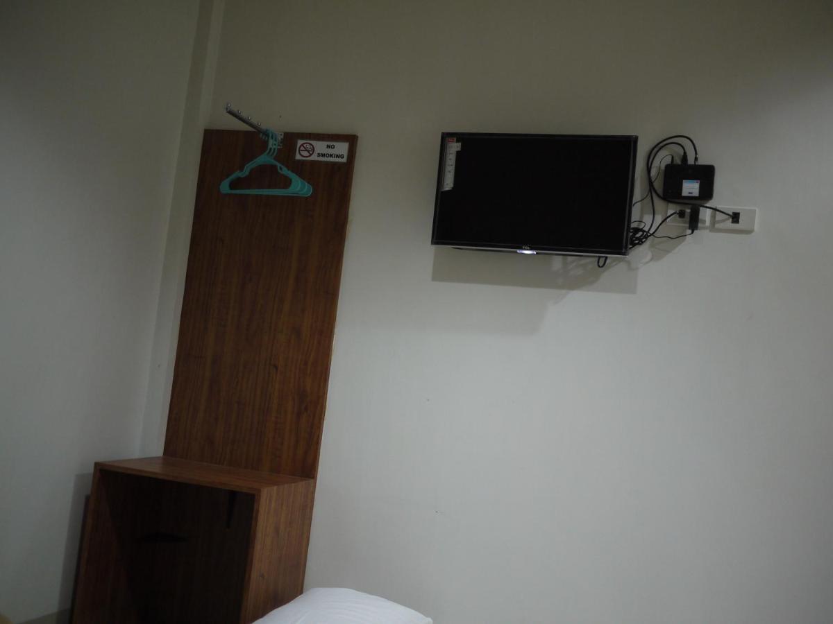 Khokoon Inn Bacolod Bagian luar foto